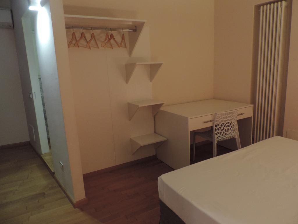 Residence Al Sociale Mantova Rom bilde