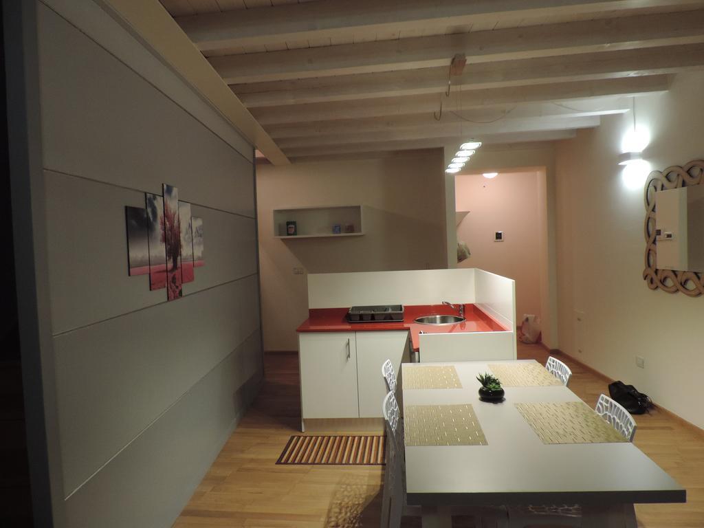Residence Al Sociale Mantova Rom bilde